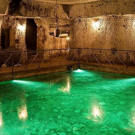 La Dimora Di Bronzo 3* Naples