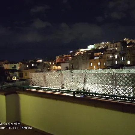 La Dimora Di Bronzo Неаполь