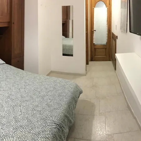 La Dimora Di Bronzo Неаполь
