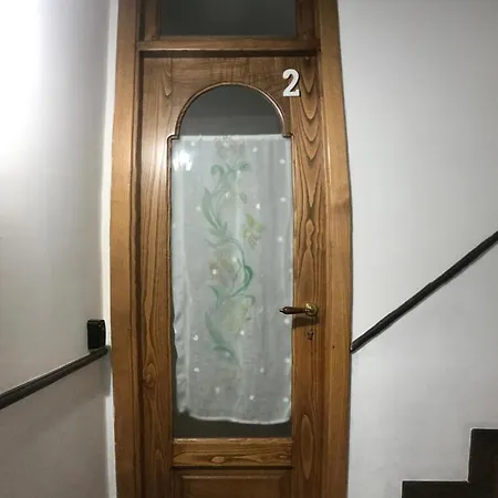 La Dimora Di Bronzo Неаполь